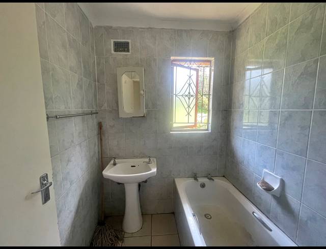 3 BEDROOM HOUSE SOLD IN MOTALABAD